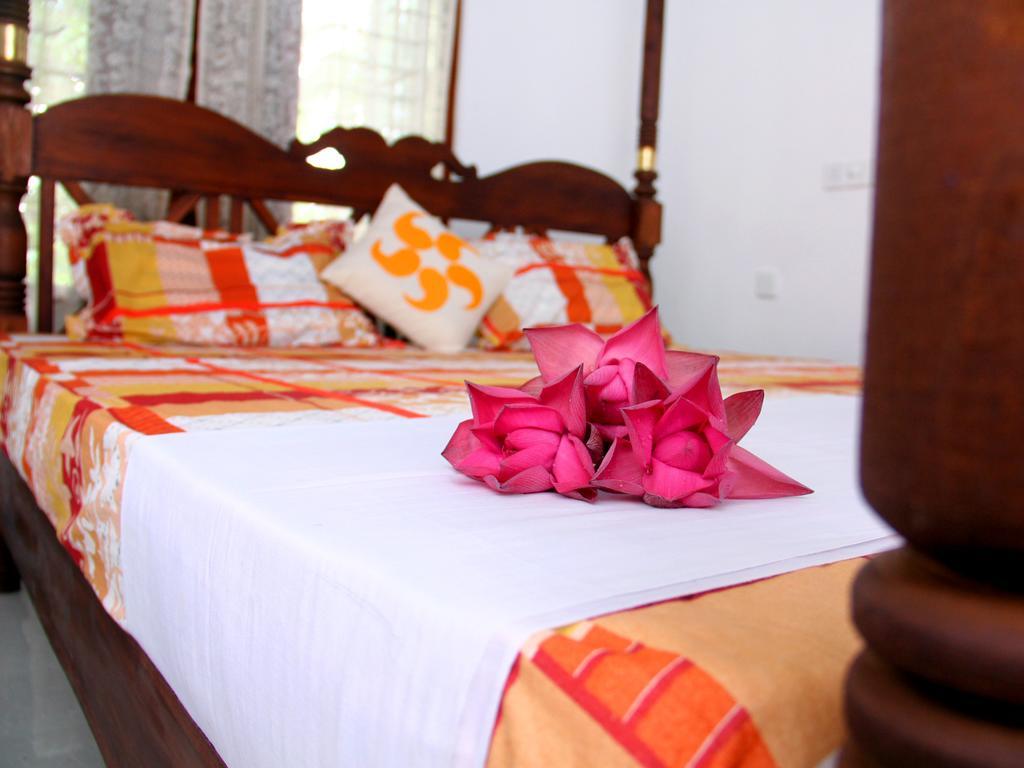 Hotel Sethun House Mirissa Habitación foto